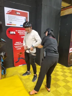 Seguridad casco arnés